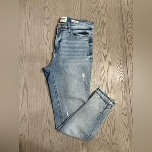 Kensie Light Blue Distressed Ankle Jeans The ultimate high rise skinny Jeans